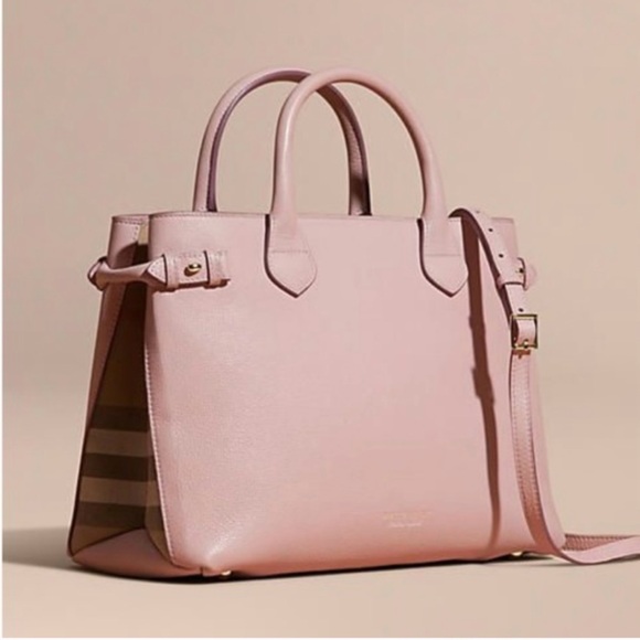Burberry Handbags - BURBERRY Derby Calfskin House Check
Medium Banner Tote Pale Orchid